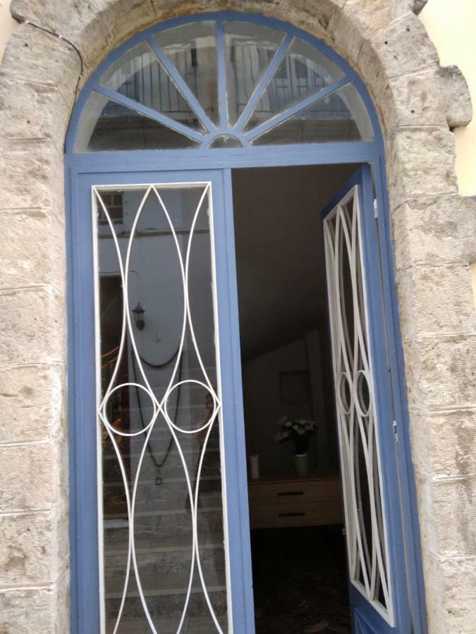 Marina'S Luxury Rooms Nafplio Bagian luar foto